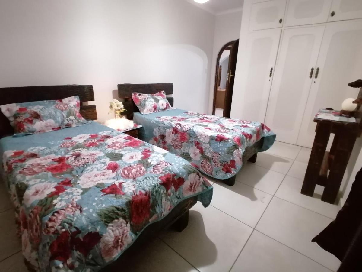 Thee View Otel Hartbeespoort Dış mekan fotoğraf